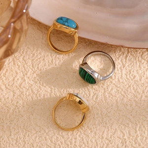 Ensemble de bagues minimalistes en or 18 carats et argent avec turquoise et malachite