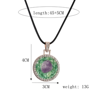 Detail view of geometric amethyst pendant necklace with size specifications 4x3cm