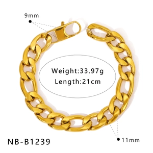 Detail showing 21cm gold-plated Cuban chain bracelet with dimensions and weight specs
