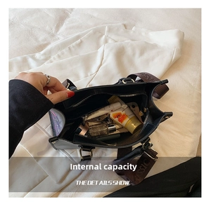 Top view of skull tote bag interior with large storage capacity and zipper pocket