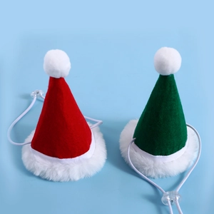 Christmas felt pet hats in red and green with adjustable straps and faux fur trim
