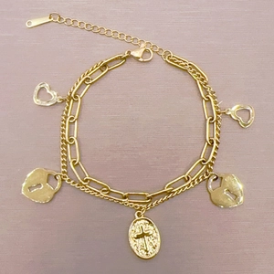 Goldenes zweilagiges Edelstahlarmband mit Kreuz- und Herzanhängern für Damen