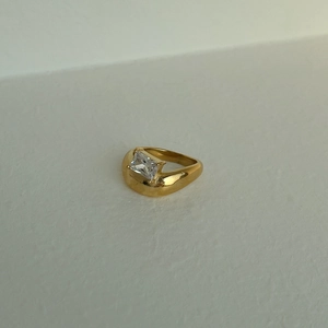Minimalist 18k gold plated wide ring with a rectangular clear zircon stone on center