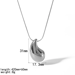 Silver teardrop pendant necklace details with dimensions 31mm x 17.3mm and chain length