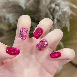 Magenta cat-eye nails and pink laser sequin short press-on nails set with glitter effect