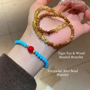 Bracelets en perles de turquoise avec pierres d'œil de tigre et perles en bois