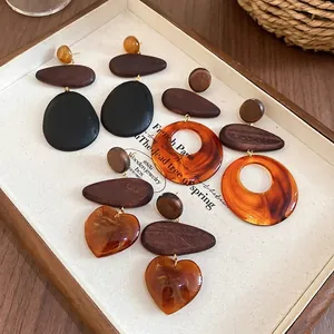 Vintage resin and wood teardrop heart drop earrings in dark brown and amber tones