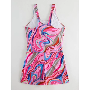 Détail du dos du maillot de bain une pièce imprimé marbre rose avec dos nageur