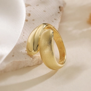 Minimalist 18K gold plated open ring featuring dual polished and frosted textures