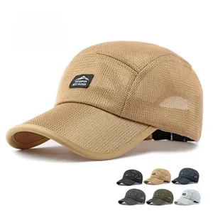 Detailoverzicht van mesh baseballcap in kaki met zes kleurvarianten voor buitensport