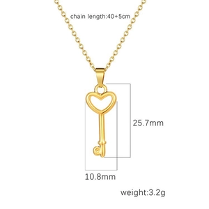 Minimalist 18K gold heart key pendant necklace with 40+5cm chain for elegant women