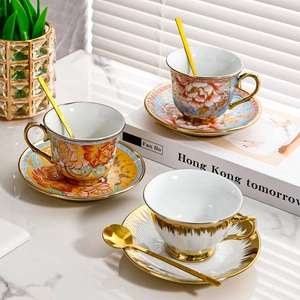 European Style Ceramic Coffee Cup And Saucer With Gold Trim Spoon Vintage Floral Pattern Luxury Afternoon Tea Drinkware