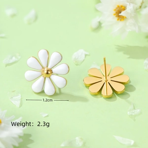 Detailed macro view of daisy earrings showing 1.2cm size and 2.3g weight specifications