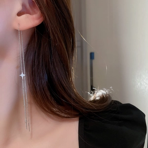 Silver star-shaped long tassel earrings with minimalist chain dangles for women