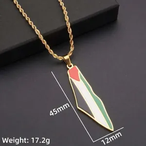 Collier carte Palestine en acier inoxydable doré avec détails en émail coloré