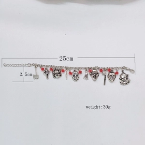 Bracciale horror argentato con ciondoli maschera di Jason e Freddy, lunghezza 25cm