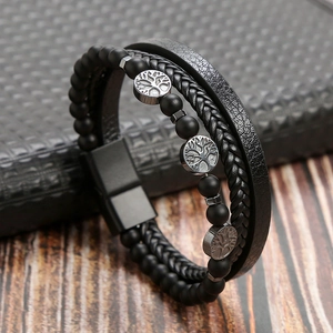 Macro di bracciale multistrato in pelle da uomo con albero della vita e chiusura magnetica