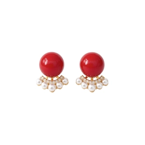 18k gold plated fan-shaped red pearl stud earrings with zircon accents and silver pins