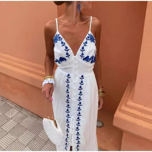 Boho Vacation Polyester Maxi Dress For Women White Blue Floral Embroidery Backless V Neck Split Hem Camisole Long Dress