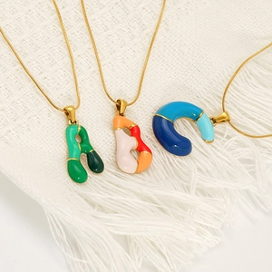 Collana Con Pendente A Lettera Acciaio Inossidabile Placcato Oro 18K Cuore Alfabeto Smalto Catena A Serpente Gioielli Donna