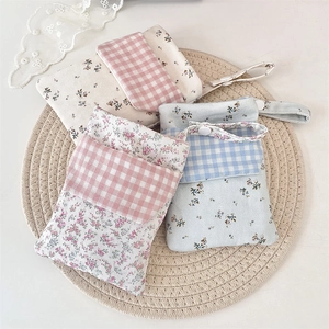 Three-piece large capacity floral nurse pouch set with button straps for organizing