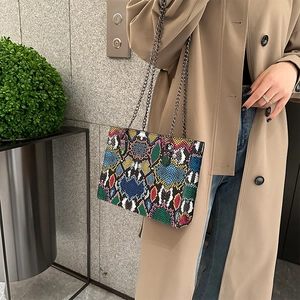 Fashionable colorful snake skin pattern shoulder bag with metal chain strap for women