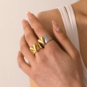 Two Tone Heart Stainless Steel Open Ring For Women Simple Niche Design Gold Plated Adjustable Band Jewelry