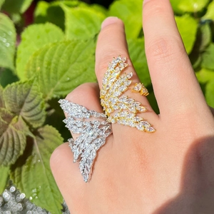 Exquisite angel wing open rings with micro-p鑲zirconia in gold and silver finish
