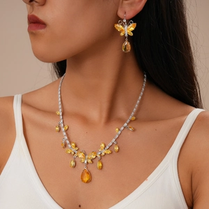 Butterfly Water Drop Pendant Necklace Copper Yellow Rhinestone Inlaid Retro Elegant Jewelry For Women Fashion