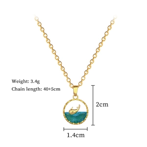 Macro shot showing whale pendant dimensions 2cm by 1.4cm with chain length 40+5cm