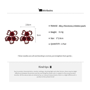 Detailed size chart for red rose earrings with rhinestones and pearls dimensions