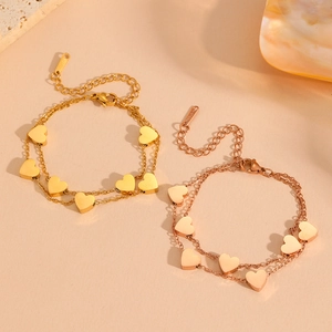 Bracciale a doppio strato in acciaio inossidabile con ciondoli a cuore oro e rosa