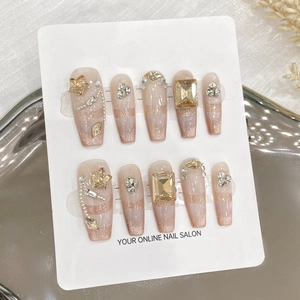 Faux ongles dégradés œil de chat avec strass de luxe et breloques étoiles forme cercueil long