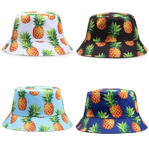 Cappello da pescatore estivo in cotone con stampa di ananas in bianco, nero, blu e navy