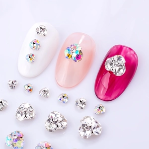 Charmantes fleurs en cristal pour ongles avec strass AB pour l'art de manucure 3D DIY