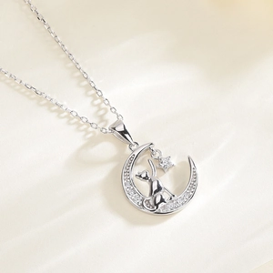 Minimalist S925 sterling silver moon and cat pendant necklace with sparkling cubic zirconia
