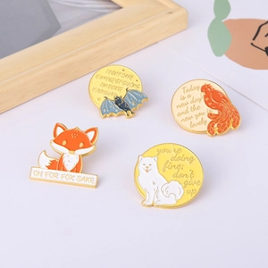 Lot de 4 pin's en émail d'animaux avec citations motivantes comme le renard et la chauve-souris