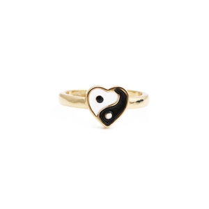 Golden heart-shaped Yin Yang ring featuring black and white enamel in a minimalist style