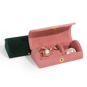 Arched Velvet Jewelry Case Portable Travel Organizer With Metal Buckle Storage For Rings Earrings Bracelet Luxury Case