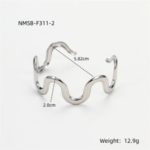 Polished wavy titanium steel open bangle bracelet in silver with 5.82cm inner diameter