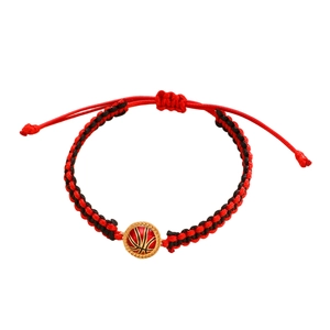 Handgemaakte basketbal armband van rood en zwart nylon koord met verstelbaar ontwerp