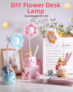 Kit lampada da tavolo floreale fai-da-te con paralumi in pizzo e basi decorate