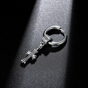 Retro silver cross dangle earring for men with gothic pattern and vintage finish