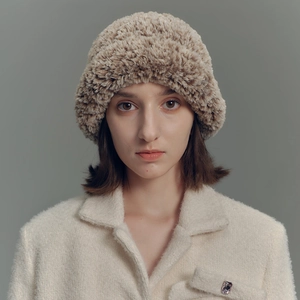 Brown gradient faux fur bucket hat for women with thick plush lining and soft knitted texture