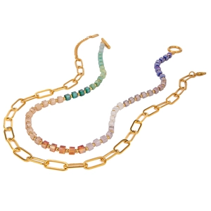 Collier asymétrique en acier inoxydable avec perles en cristal et fermoir cabillot