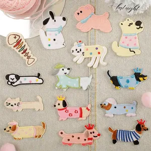 Embroidery Patches Cartoon Dachshund Dog Self Adhesive Cloth Stickers DIY Decorative Appliques For Clothing Bags Hats