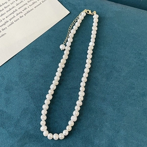 Natural Freshwater Pearl Necklace Simple Elegant Clavicle Chain Choker With Gold Lobster Clasp For Women Retro Style
