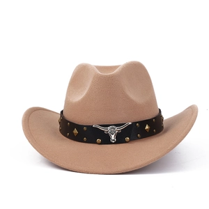 Western Cowboy Hat Felt Wide Brim With Bull Head Metal Emblem Rivet Leather Band Retro Outdoor For Men Women