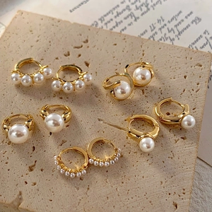 Orecchini A Cerchio Con Künstliche Perle Barocche Retro Francesi Geometrici Rotondi In Rame Placcato Oro Gioielli Eleganti Moda