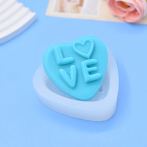 3D LOVE heart silicone mold for aromatherapy plaster and chocolate baking with embossing